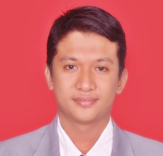 Alfun Hidayatullah, Wisudawan Terbaik Lulus PSIK Universitas Jember