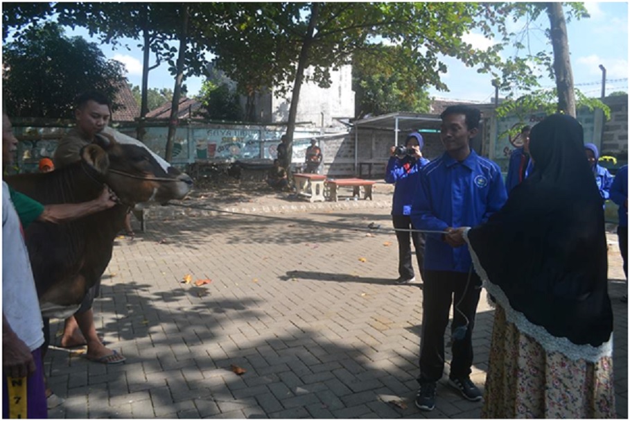 ARTI BERQURBAN BAGI WARGA PSIK UNIVERSITAS JEMBER