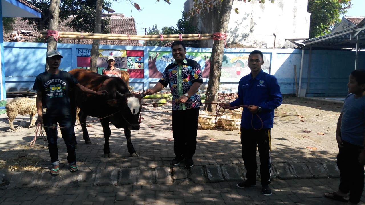 FAKULTAS KEPERAWATAN BERQURBAN