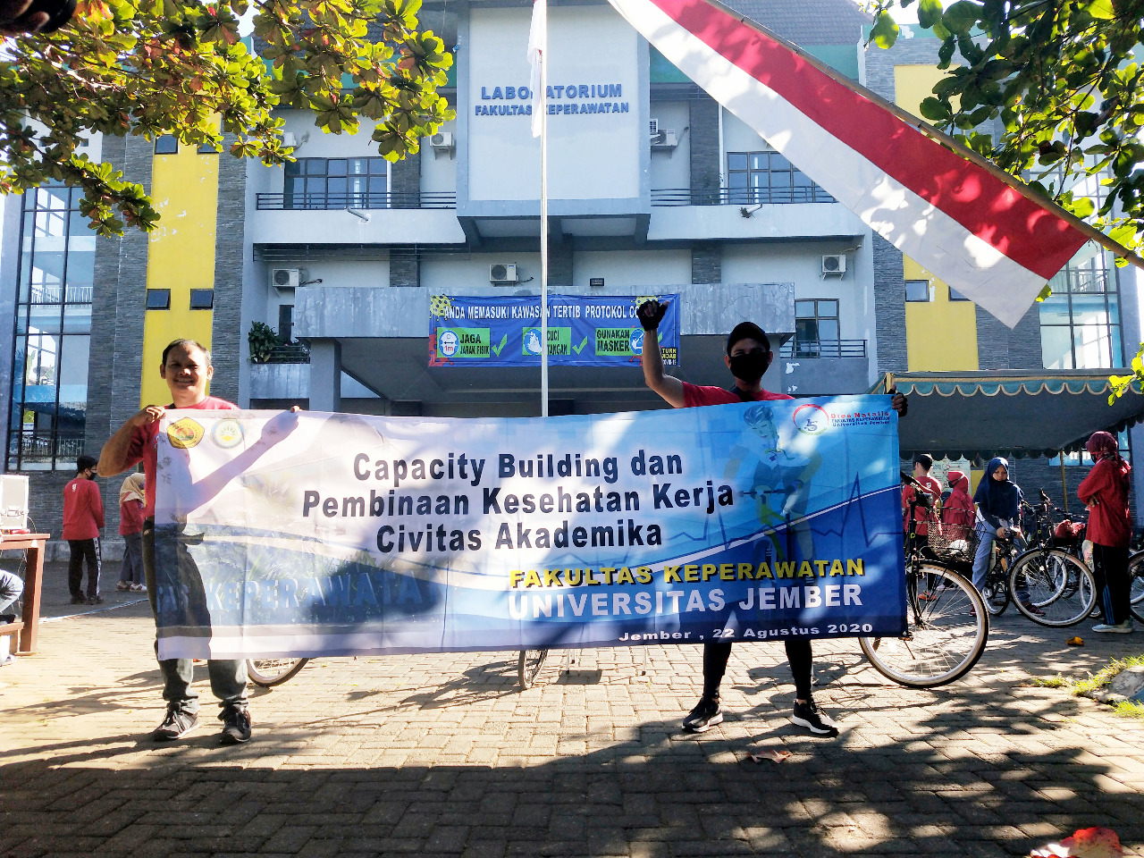 Capacity Building untuk Meningkatkan Kesehatan Kerja Civitas Akademik Fakultas Keperawatan